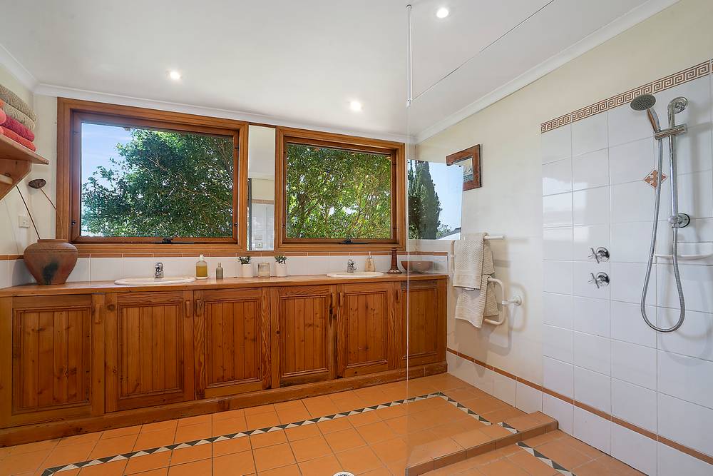 70 Tickle Drive, Thirlmere, NSW 2572