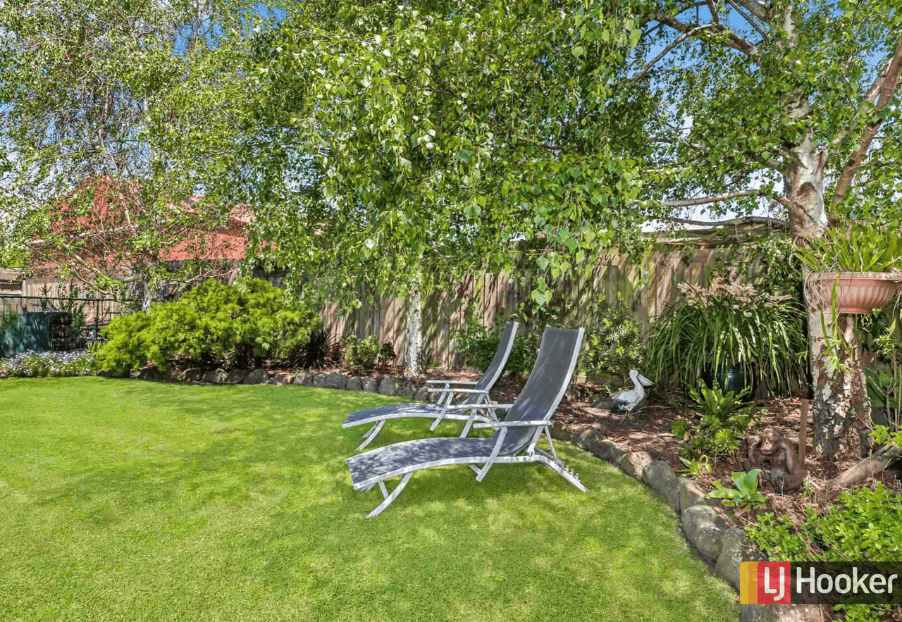 13 Roulston Way, WALLAN, VIC 3756