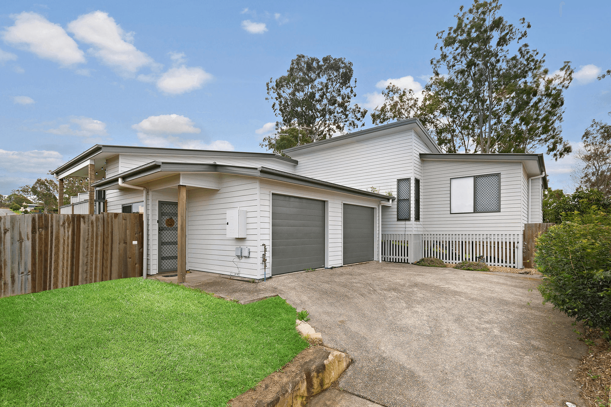 6 Byron Close, REDBANK PLAINS, QLD 4301