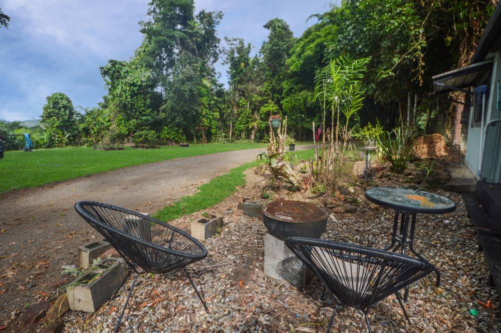 210 Seres Road, MENA CREEK, QLD 4871