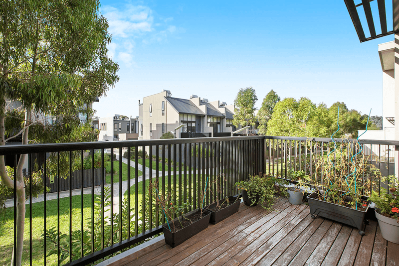 40 Central Park Walk, CHELTENHAM, VIC 3192