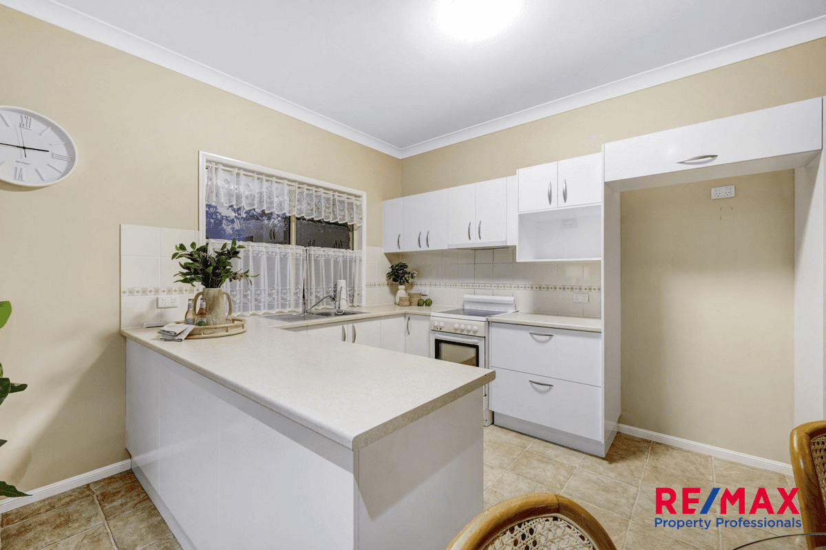 166-168 Silvereye Crescent, Greenbank, QLD 4124