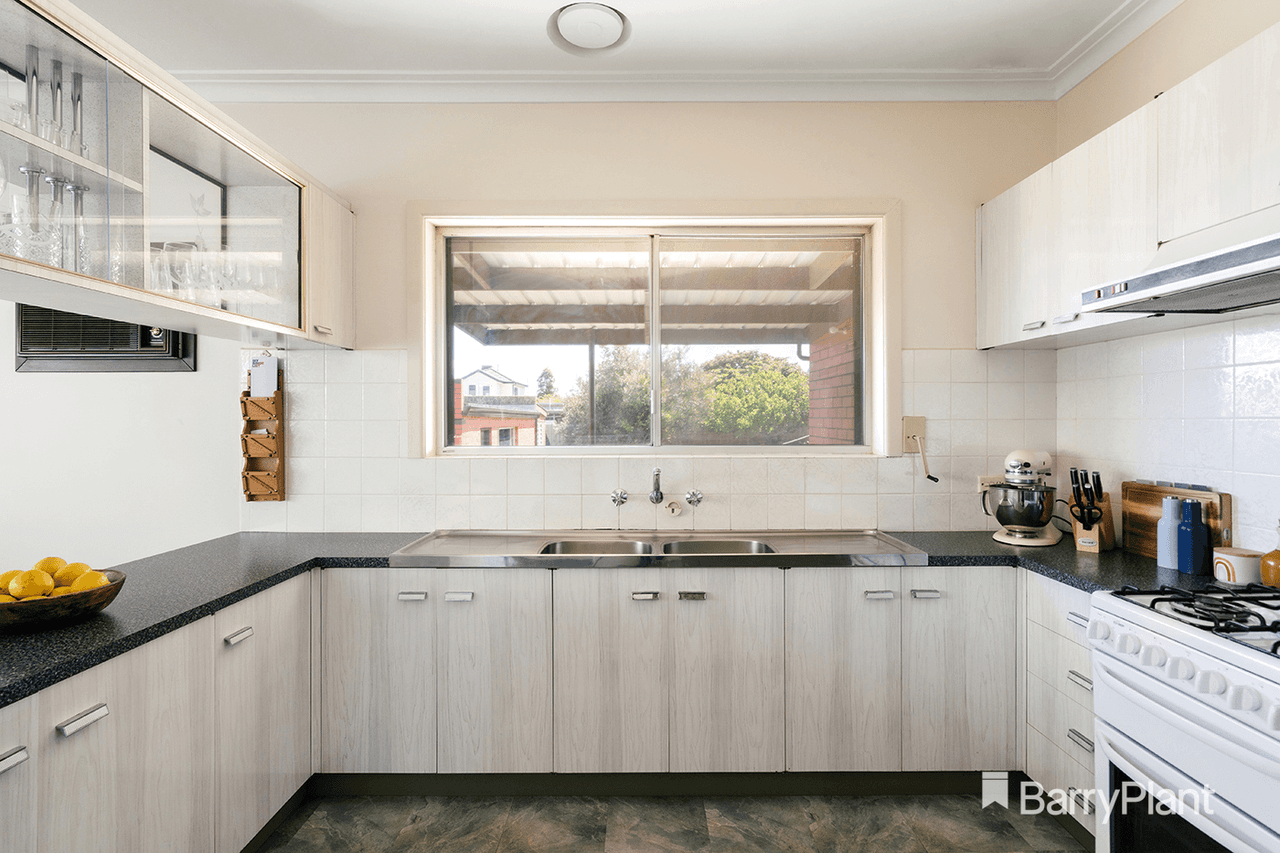 52 Banff Street, Reservoir, VIC 3073