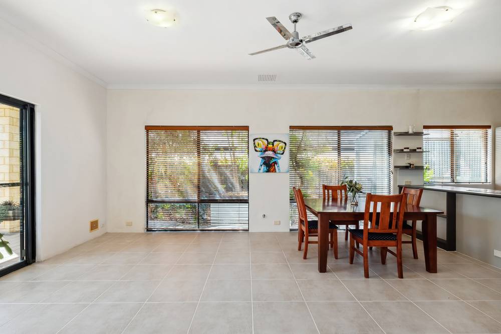 32 Cardowan Drive, Ellenbrook, WA 6069