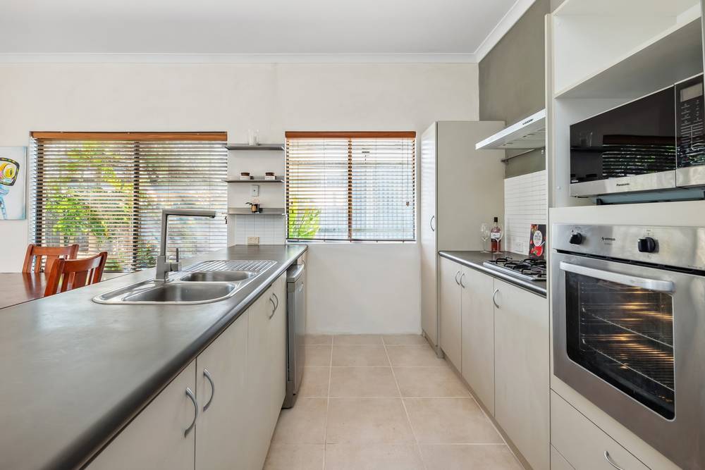 32 Cardowan Drive, Ellenbrook, WA 6069