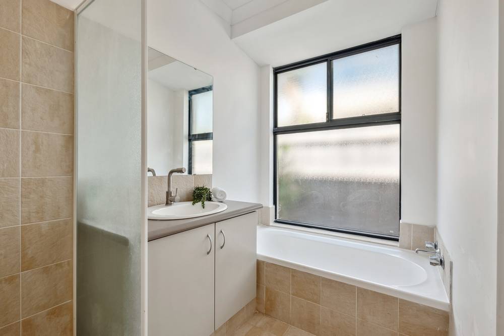 32 Cardowan Drive, Ellenbrook, WA 6069
