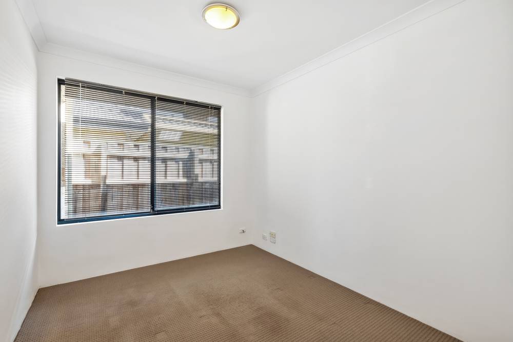 32 Cardowan Drive, Ellenbrook, WA 6069