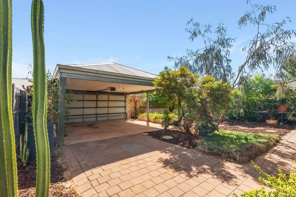 32 Cardowan Drive, Ellenbrook, WA 6069