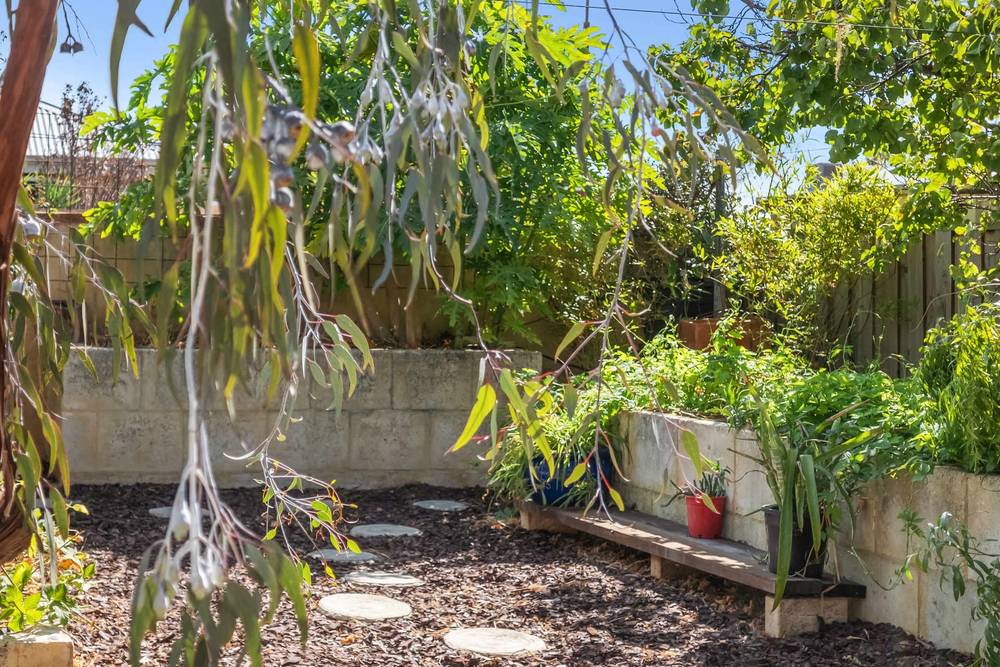 32 Cardowan Drive, Ellenbrook, WA 6069
