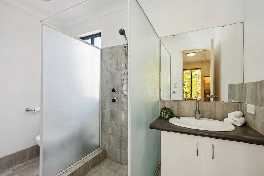 32 Cardowan Drive, Ellenbrook, WA 6069