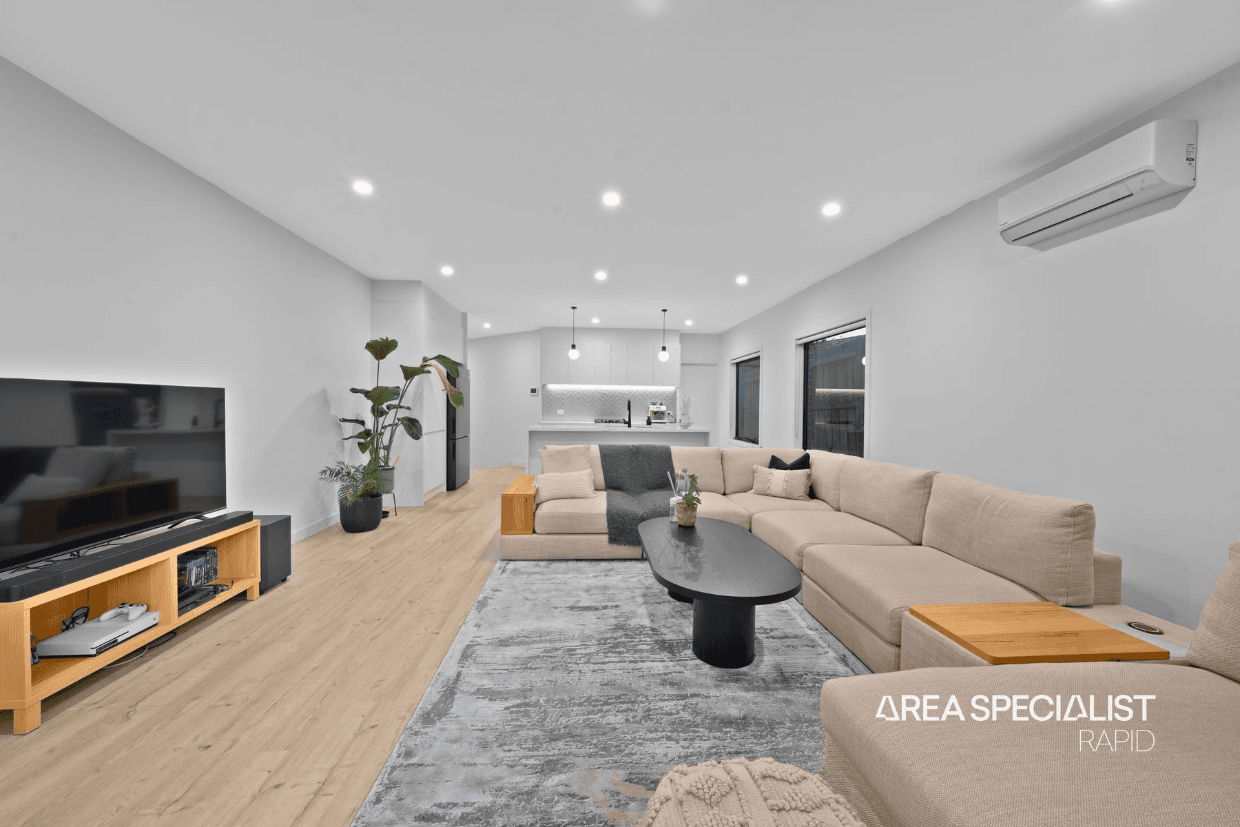 2/4 Daryl Court, Hampton Park, VIC 3976