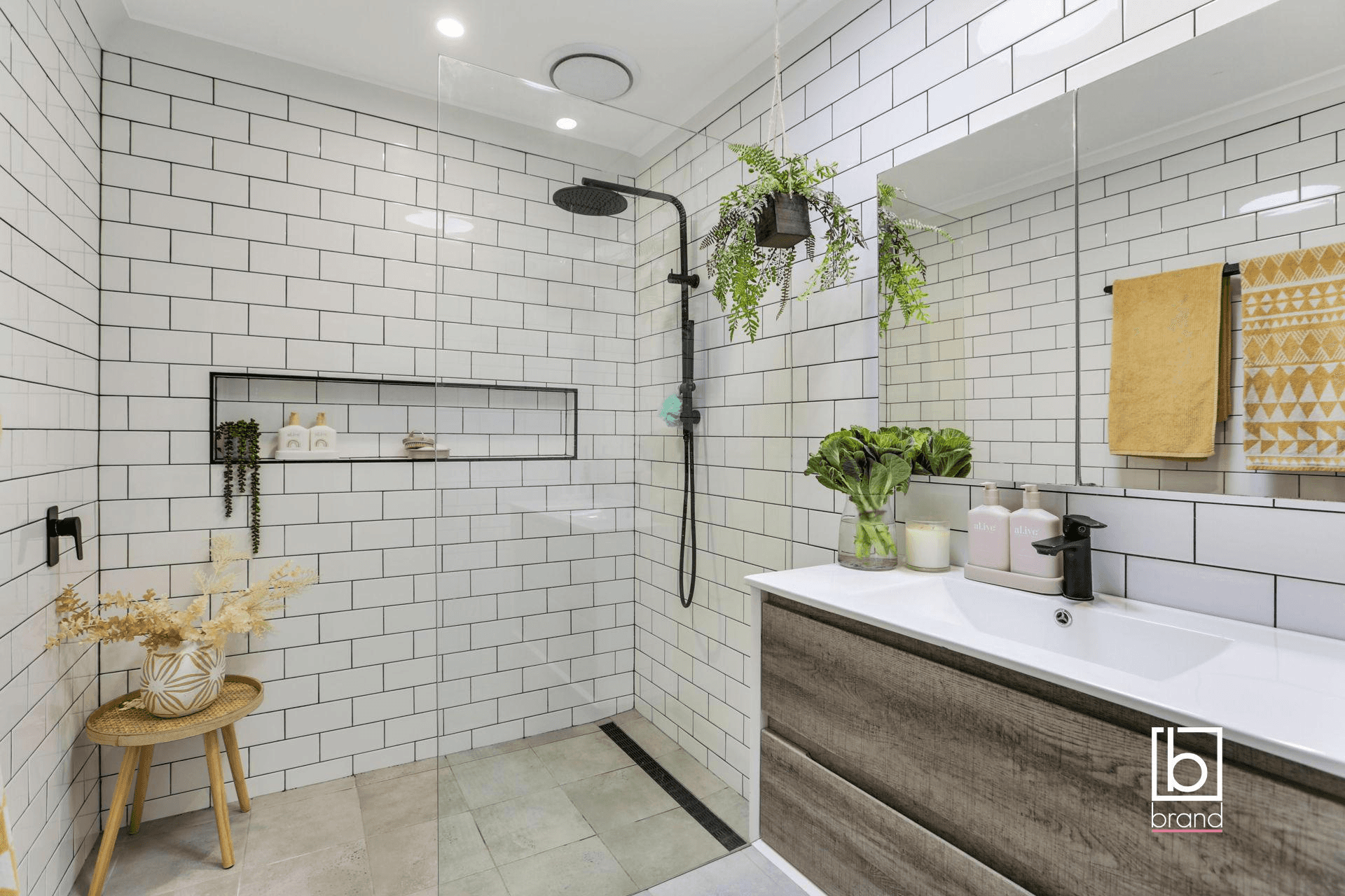 92 Winbin Crescent, GWANDALAN, NSW 2259