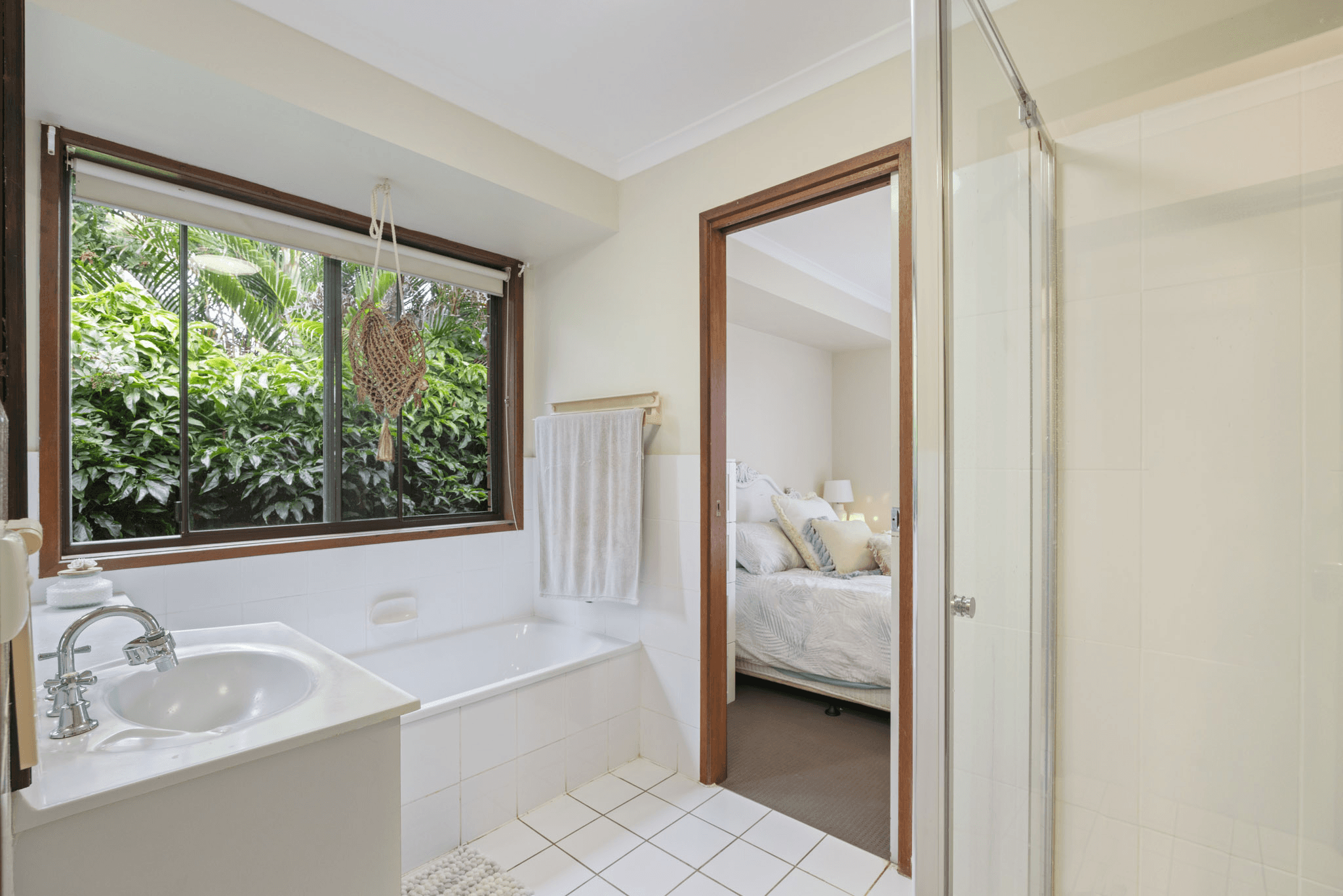 20 Kookaburra Crescent, Bokarina, QLD 4575