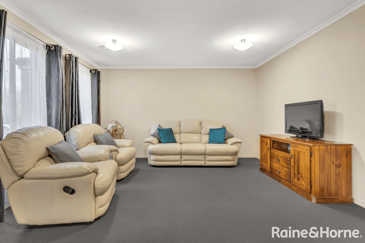 14 Egan Court, RIDDELLS CREEK, VIC 3431