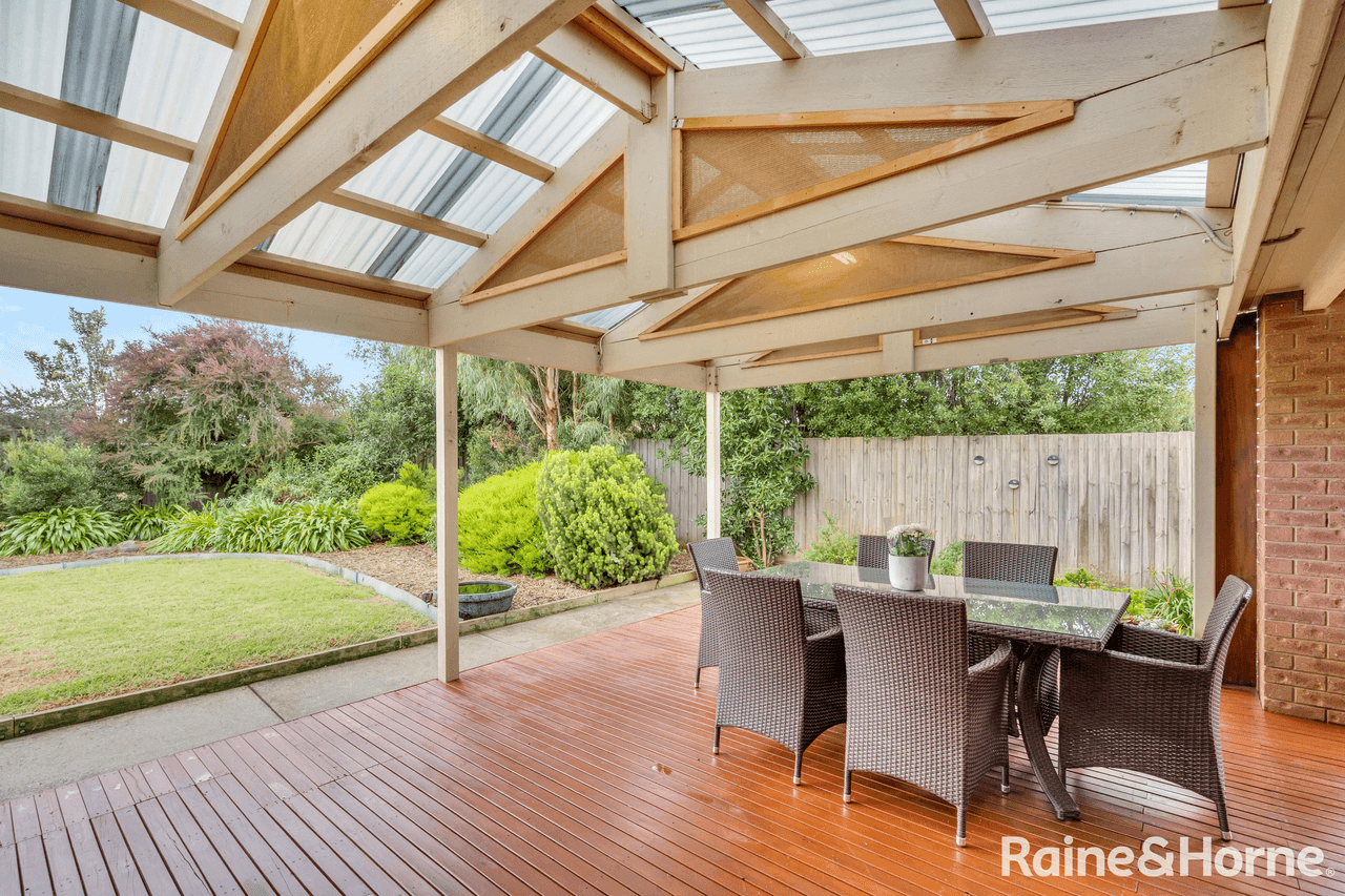 14 Egan Court, RIDDELLS CREEK, VIC 3431