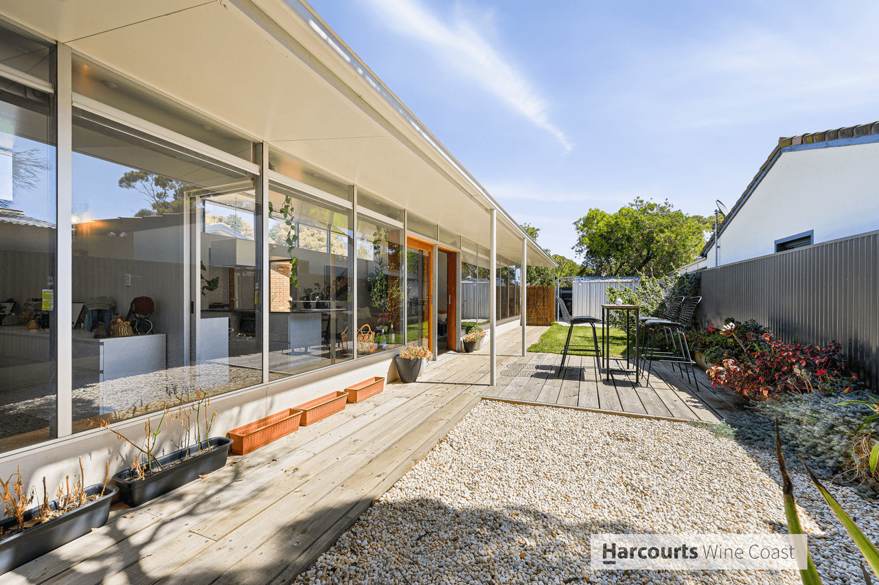 1/3 Buick Street, PORT WILLUNGA, SA 5173