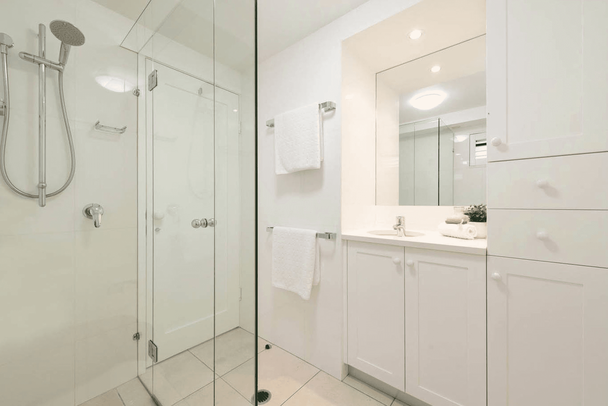 1/136 Oxlade Drive, NEW FARM, QLD 4005