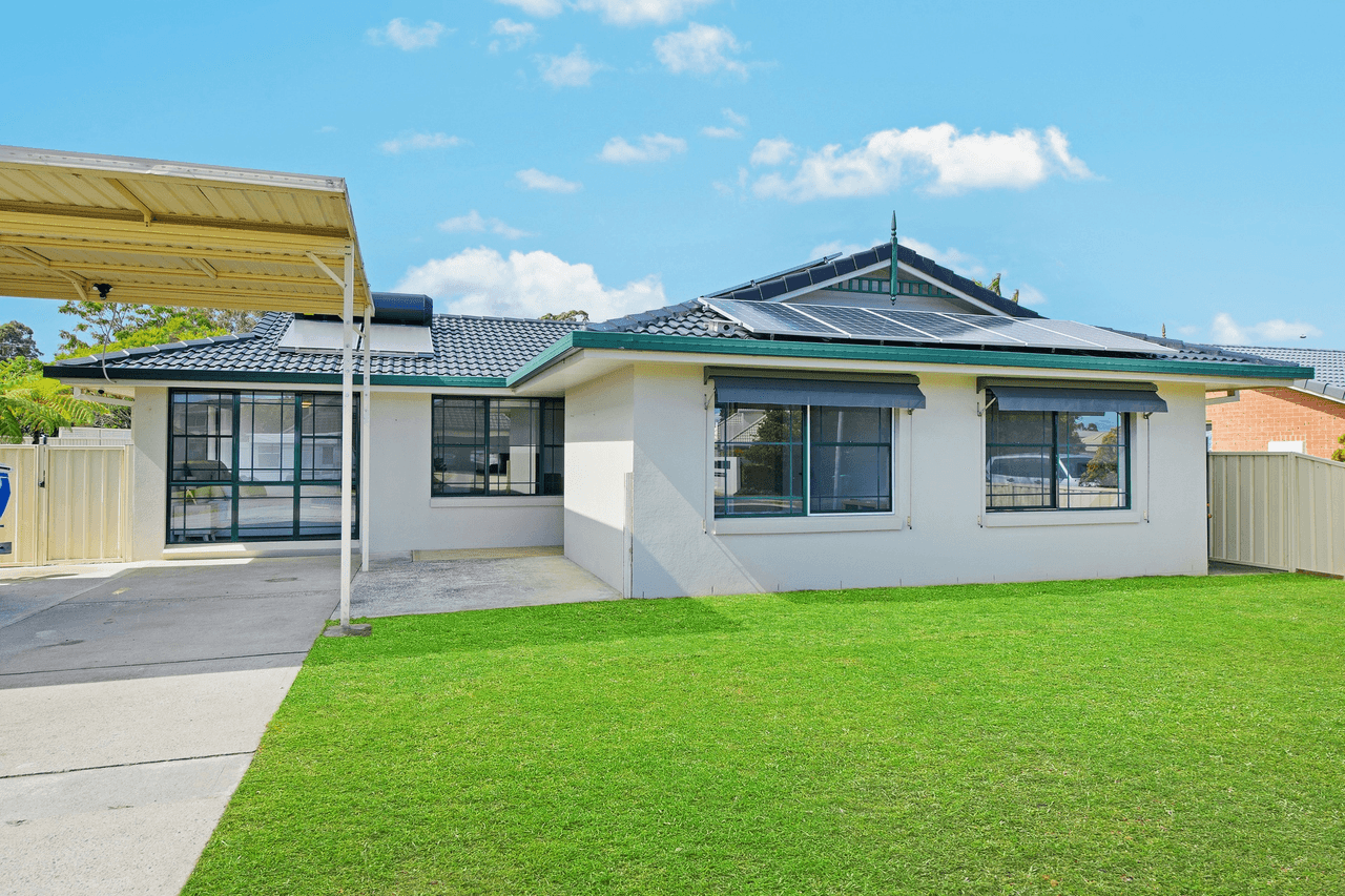 22 Greenmeadows Drive, PORT MACQUARIE, NSW 2444