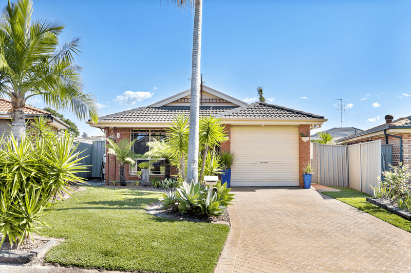 35 Mari Close, GLENMORE PARK, NSW 2745