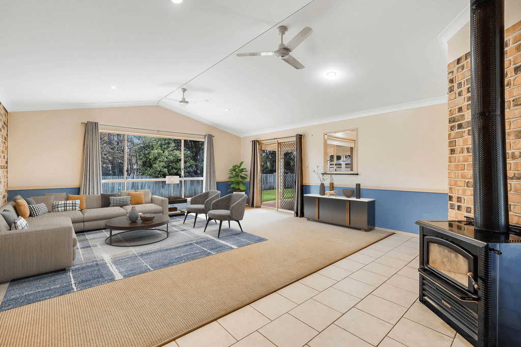 100A Kuhls Road, HIGHFIELDS, QLD 4352