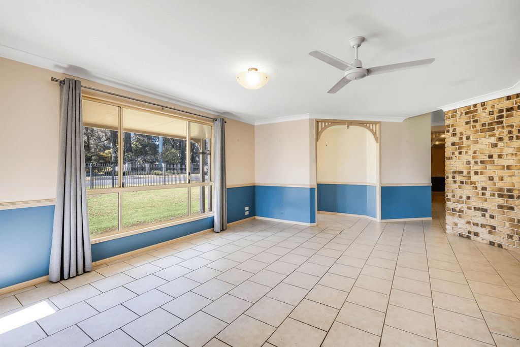 100A Kuhls Road, HIGHFIELDS, QLD 4352