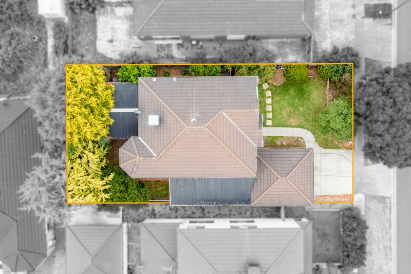 22 Southern Cross Drive, ROXBURGH PARK, VIC 3064