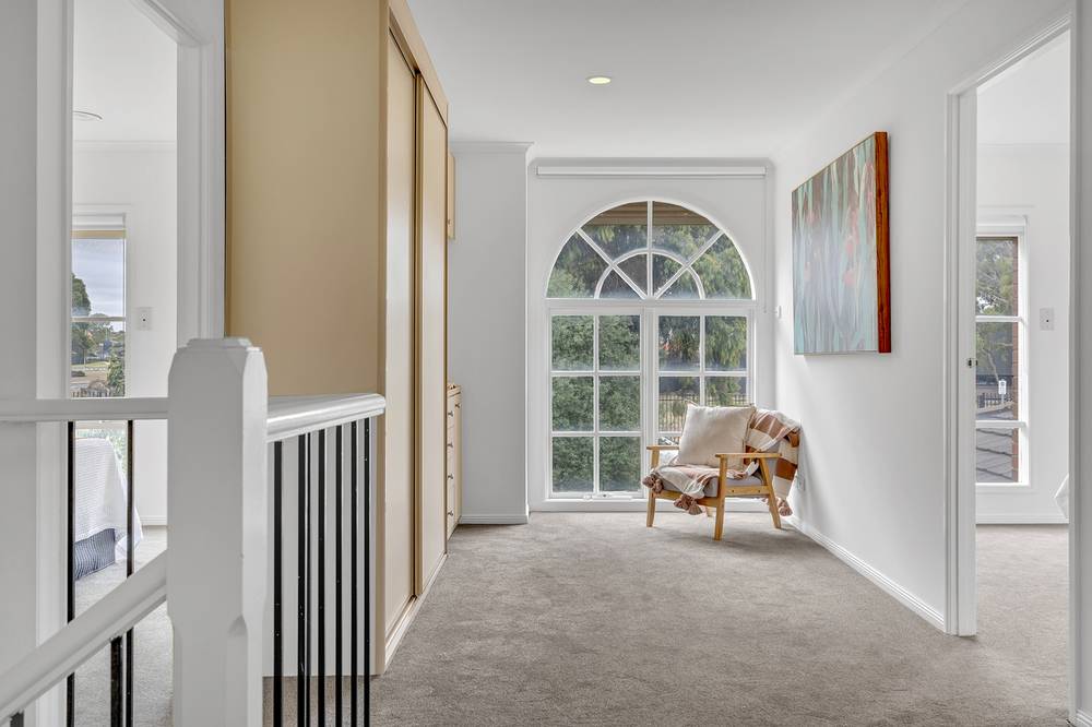 22 Southern Cross Drive, ROXBURGH PARK, VIC 3064