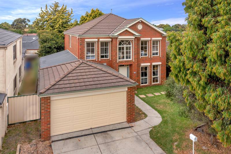 22 Southern Cross Drive, ROXBURGH PARK, VIC 3064