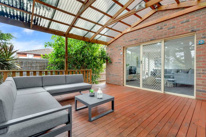 22 Southern Cross Drive, ROXBURGH PARK, VIC 3064