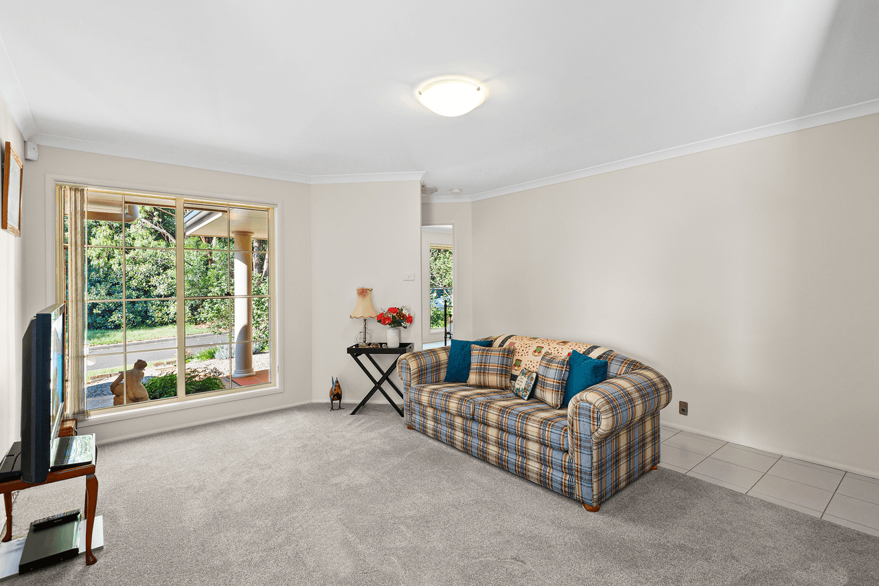 20 Waterford Terrace, ALBION PARK, NSW 2527