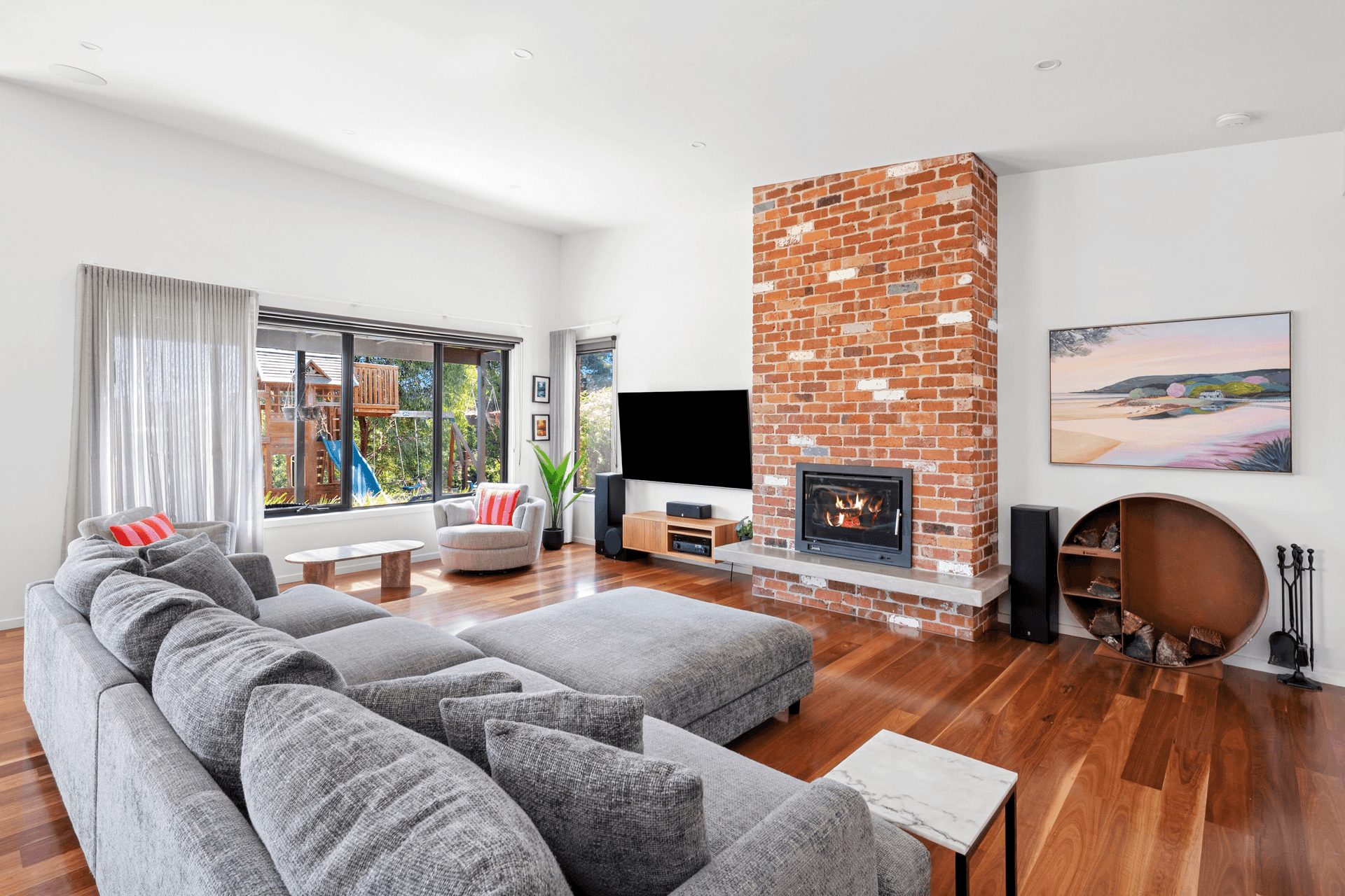 8 Dinnys Lane, Batesford, VIC 3213