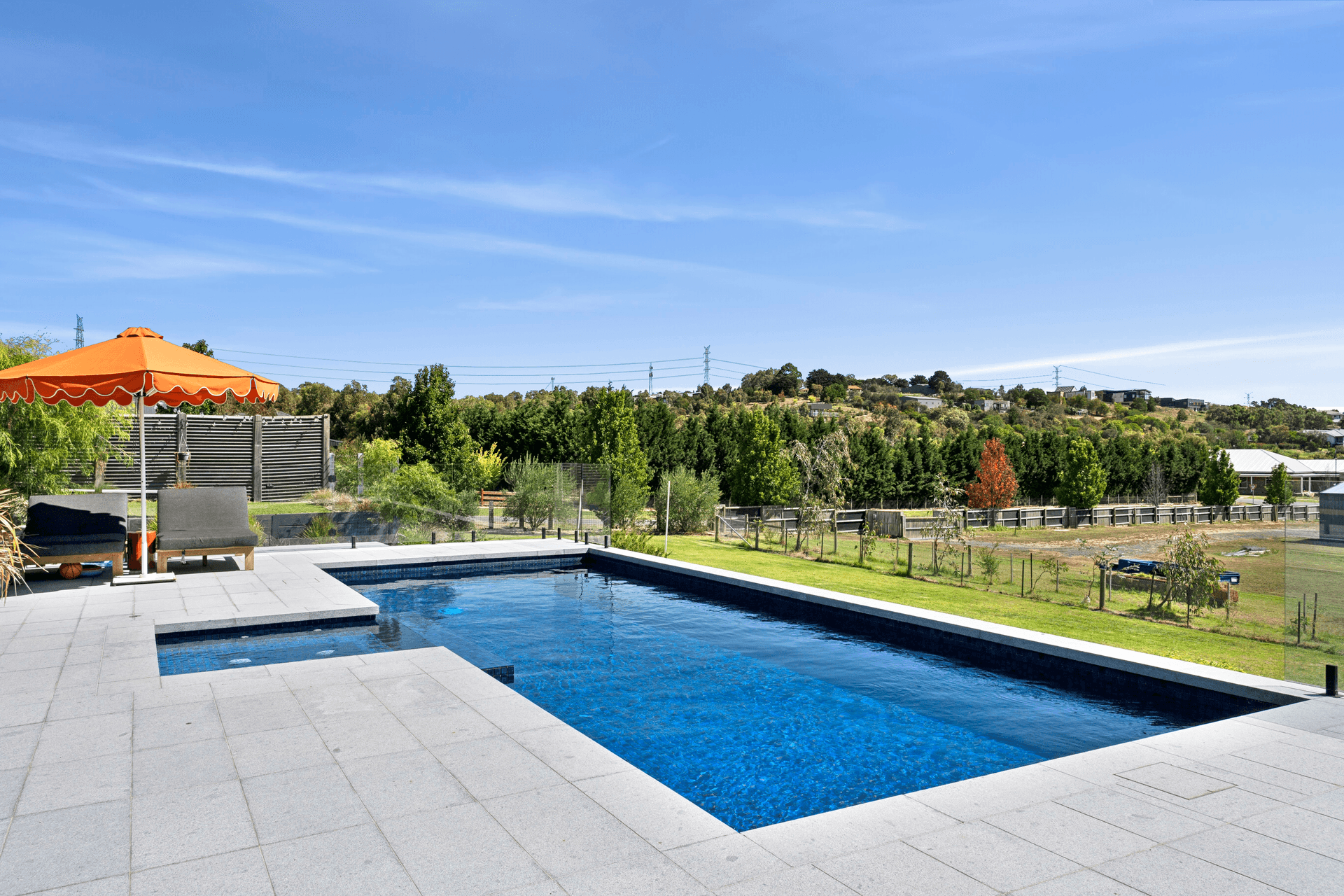8 Dinnys Lane, Batesford, VIC 3213