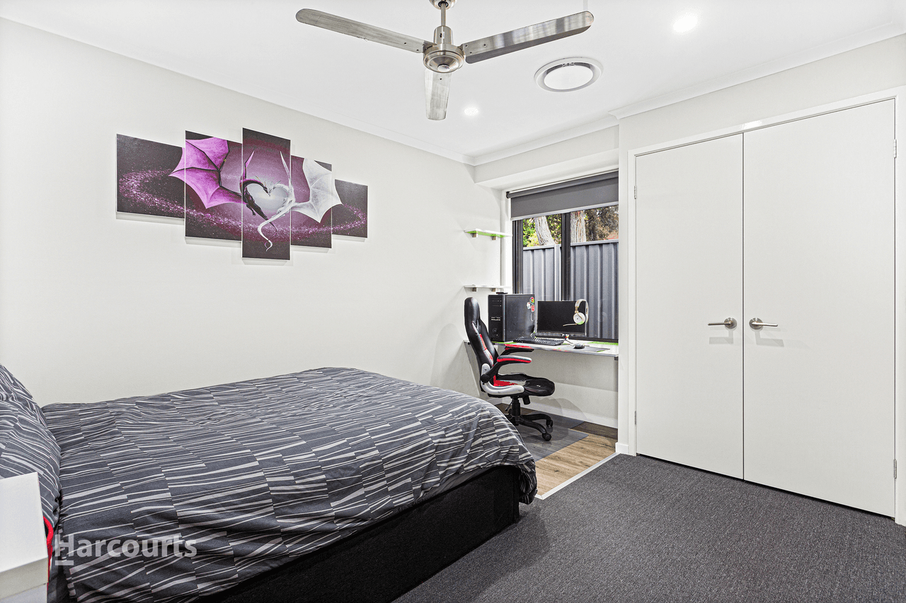 9 Scarborough Circuit, ALBION PARK, NSW 2527