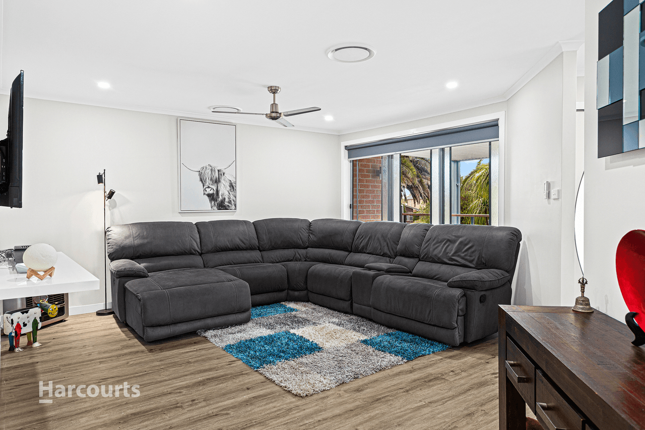 9 Scarborough Circuit, ALBION PARK, NSW 2527