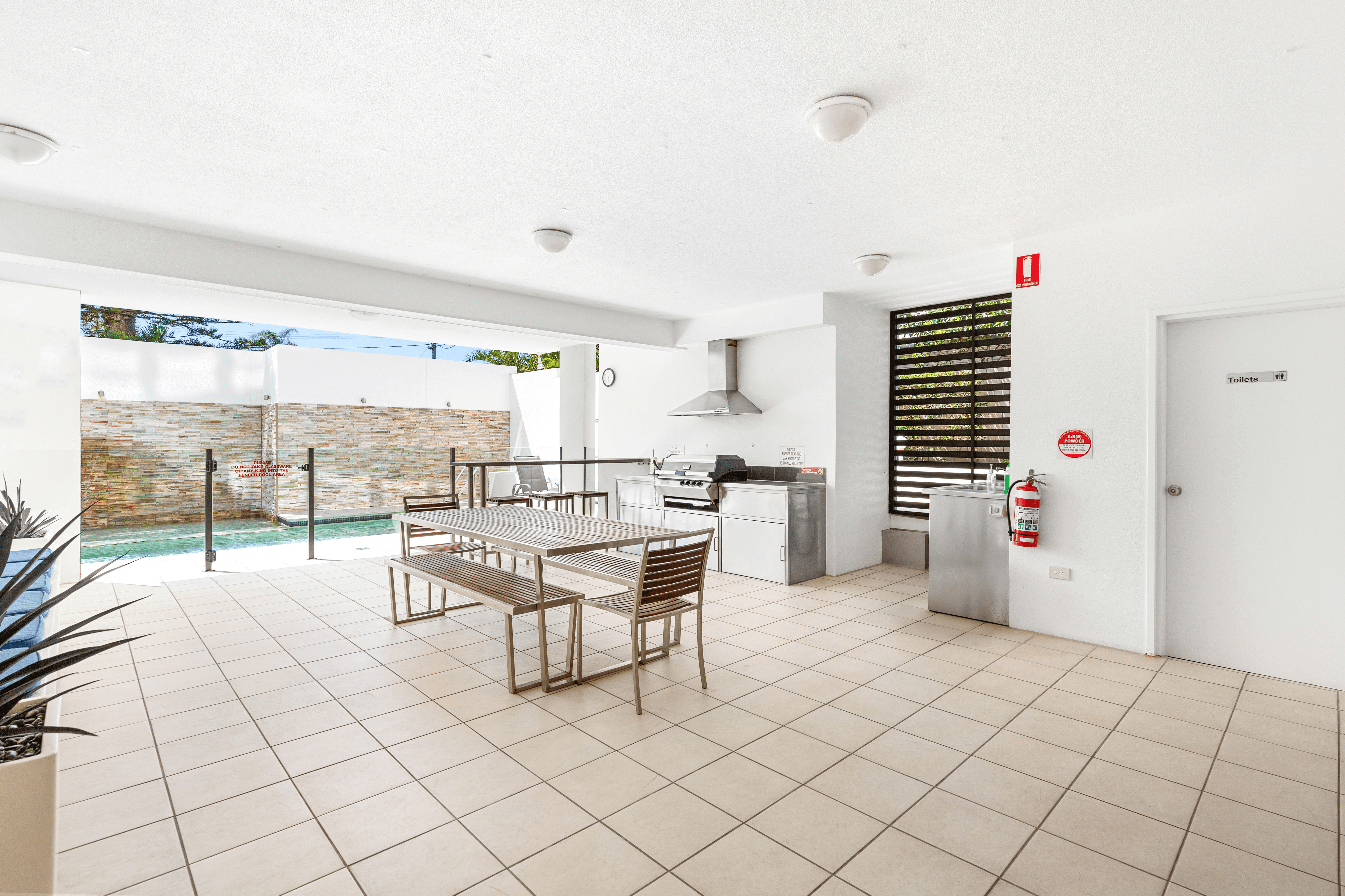 2/50 King Street, KINGS BEACH, QLD 4551