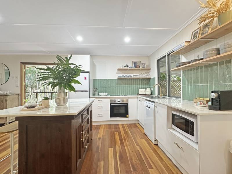 22 Mirimar Cres, Arcadia, QLD 4819