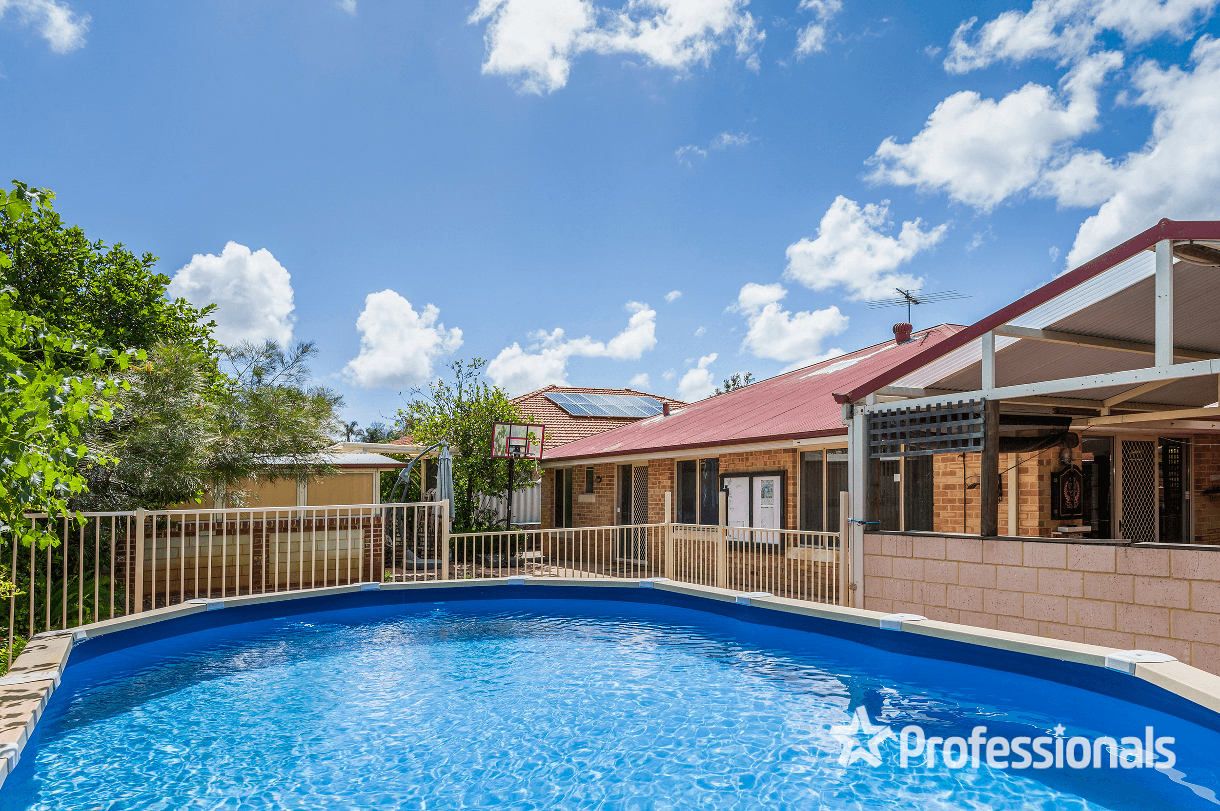 23 Promontory Parade, BALLAJURA, WA 6066