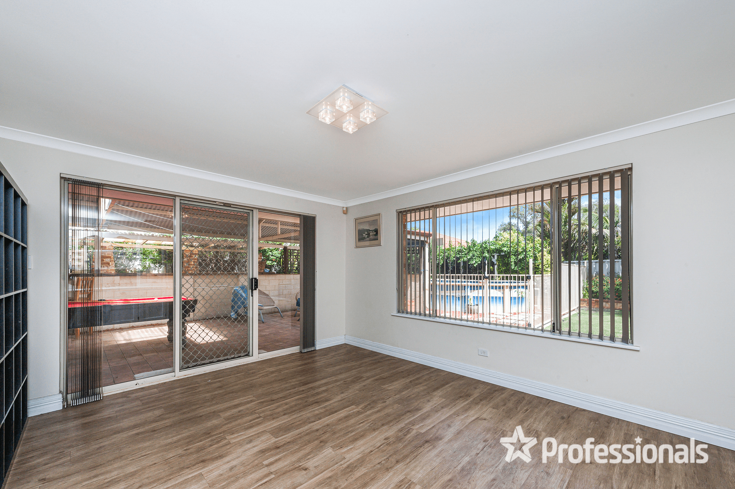 23 Promontory Parade, BALLAJURA, WA 6066