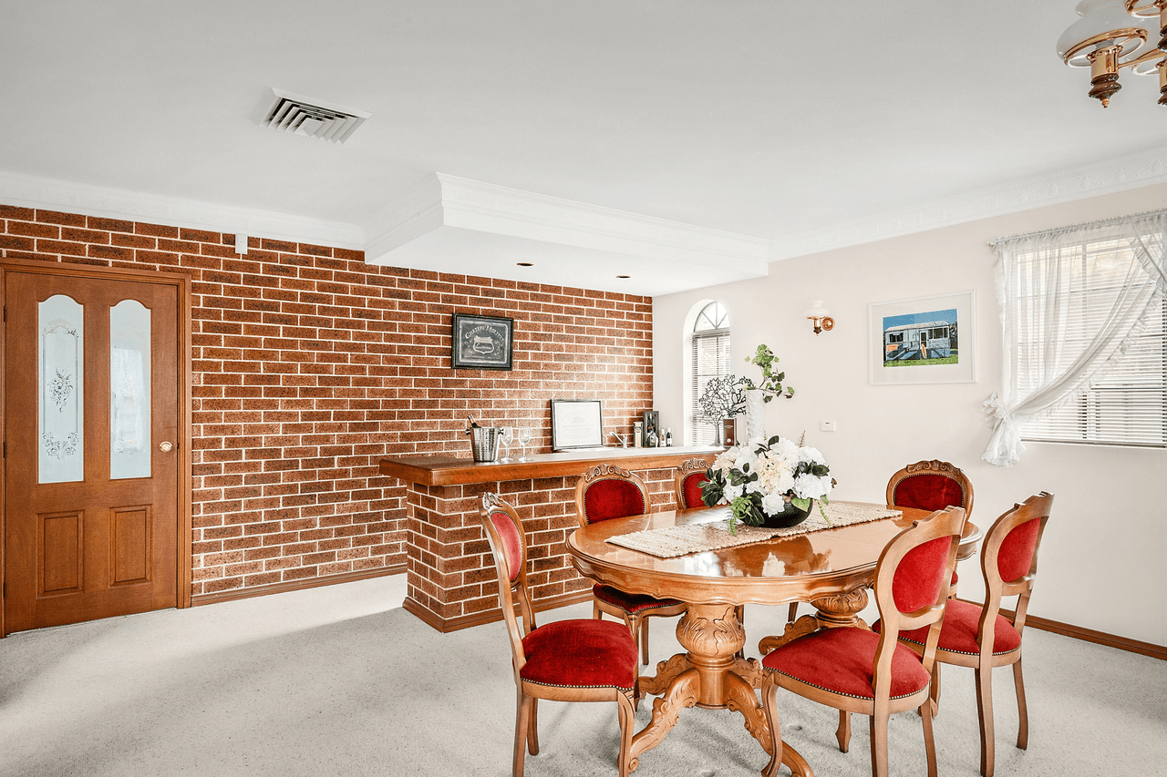 13 Bali Drive, QUAKERS HILL, NSW 2763