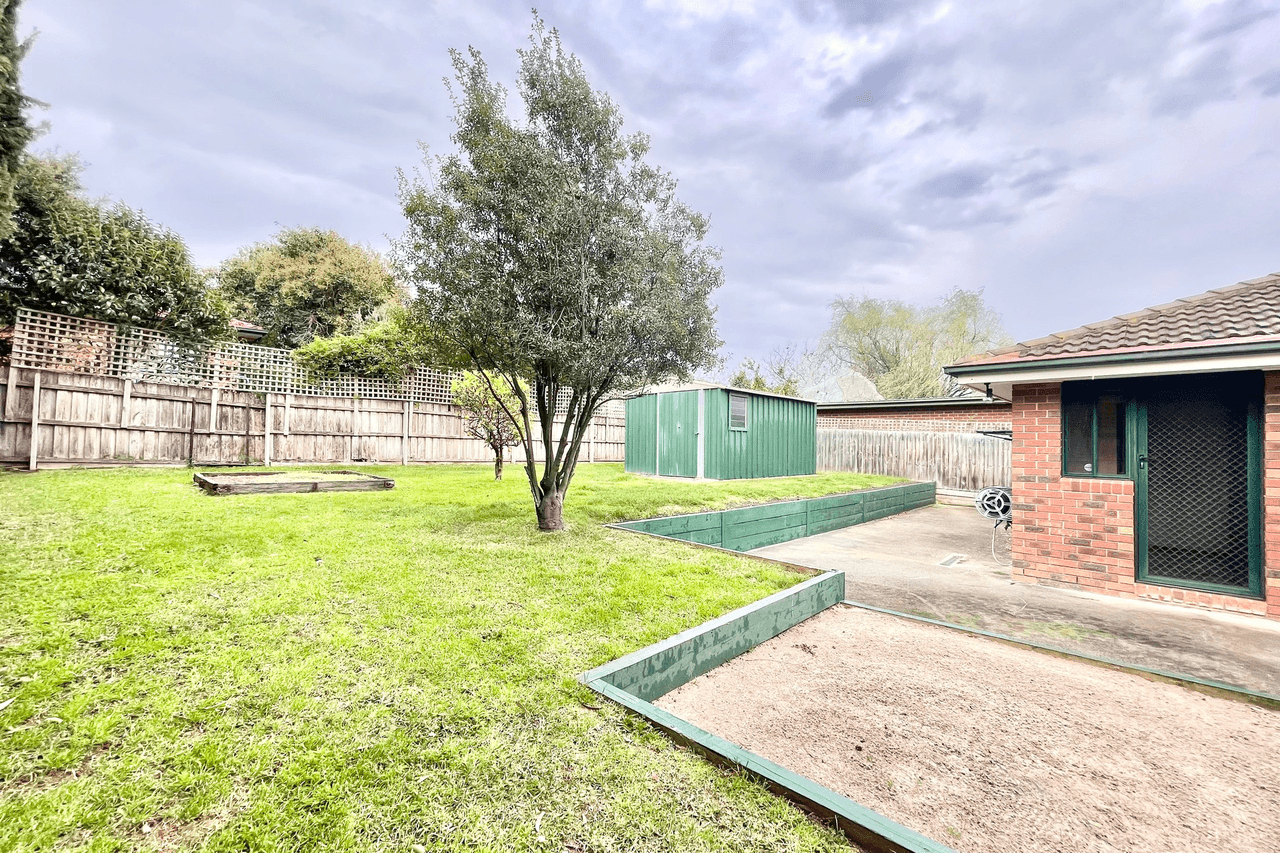 8 Bardsley Court, Narre Warren, VIC 3805