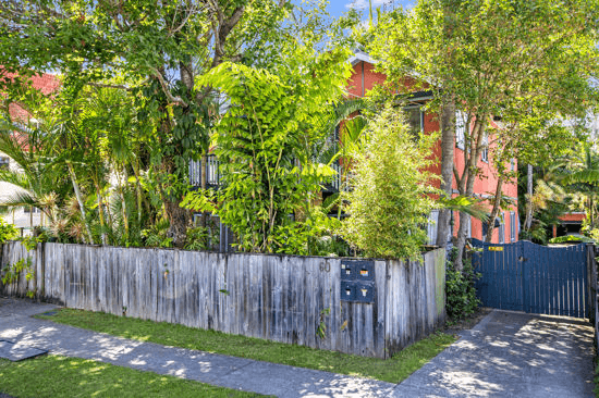 60 DUTTON STREET, COOLANGATTA, QLD 4225