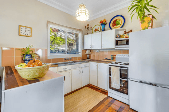 60 DUTTON STREET, COOLANGATTA, QLD 4225