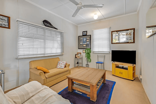 60 DUTTON STREET, COOLANGATTA, QLD 4225