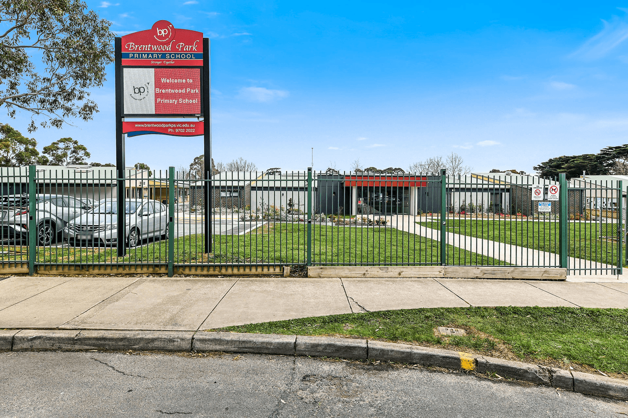 3/55-57 Strathavan Drive, Berwick, VIC 3806