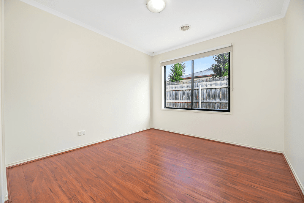 9 Bancroft Avenue, NARRE WARREN SOUTH, VIC 3805