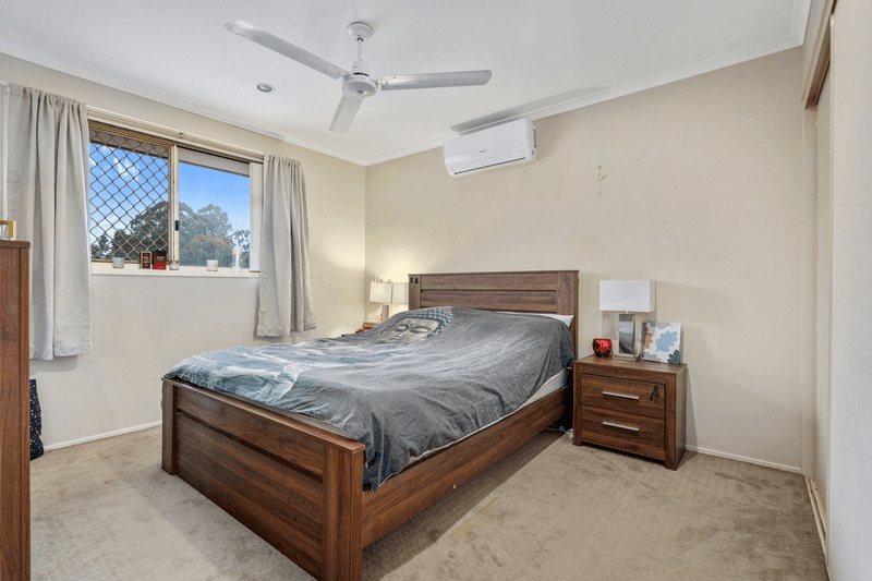 6 Robert Court, REDLAND BAY, QLD 4165