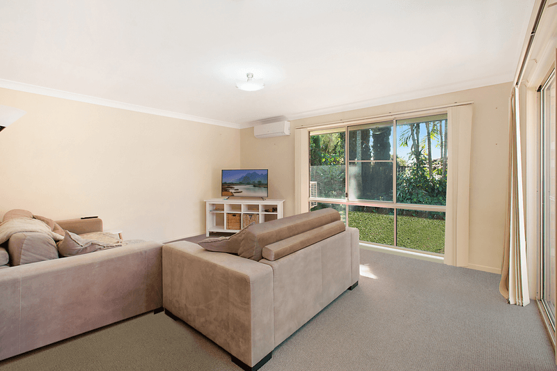 22 Shamrock Avenue, BANORA POINT, NSW 2486