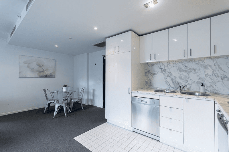 1203/8 Waterview Walk, Docklands, VIC 3008