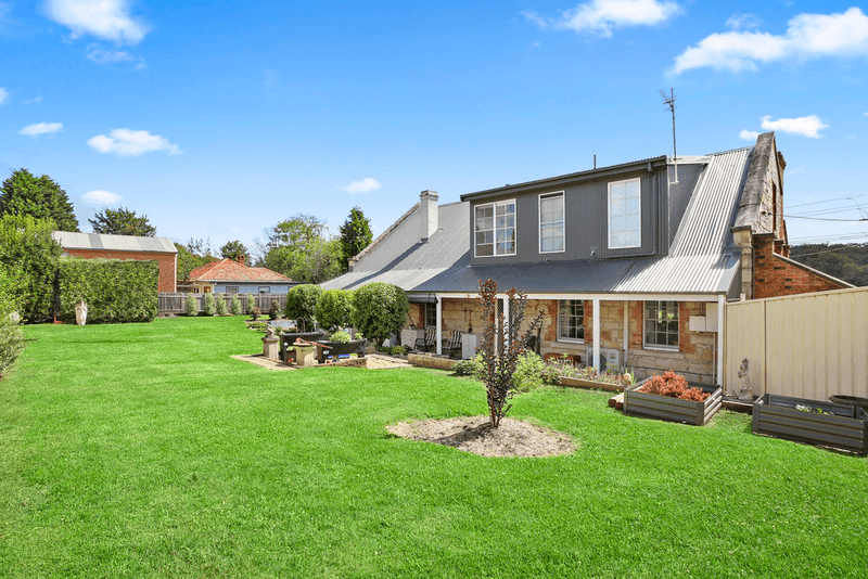 236 Old Hume Highway, MITTAGONG, NSW 2575