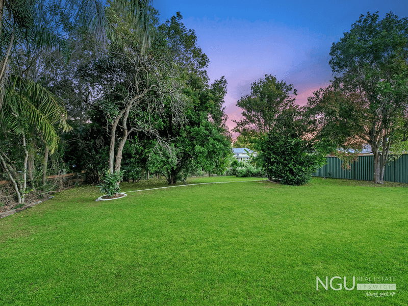 10 Ferrett Street, Sadliers Crossing, QLD 4305